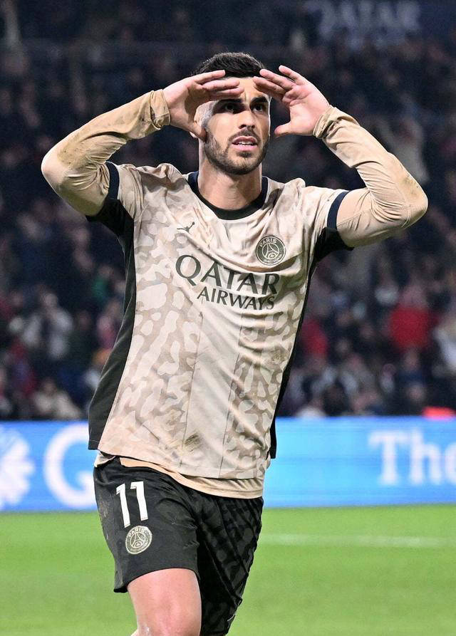 开云体育APP下载-包含皇家社会前锋战场发挥出色获得主帅称赞的词条