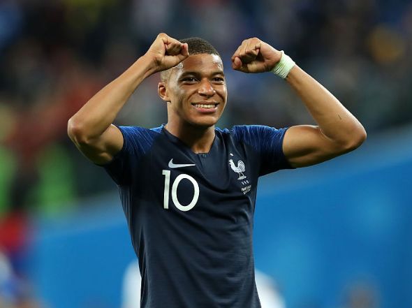 欧预赛球员表现稳定，发挥出色