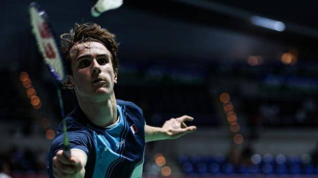 开云下载-巴勒莫客场逆转获胜，反超对手