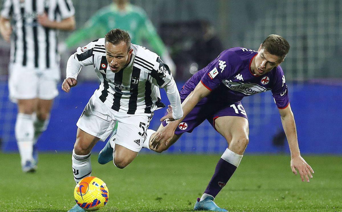 开云平台-佛罗伦萨客场失利，球队处境堪忧