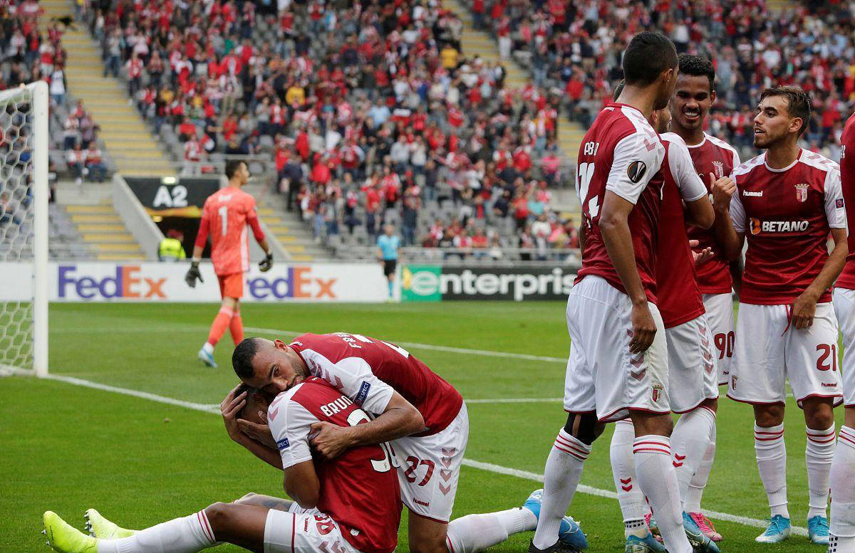 开云体育平台APP-图卢兹迎战尼斯，全力冲刺胜利