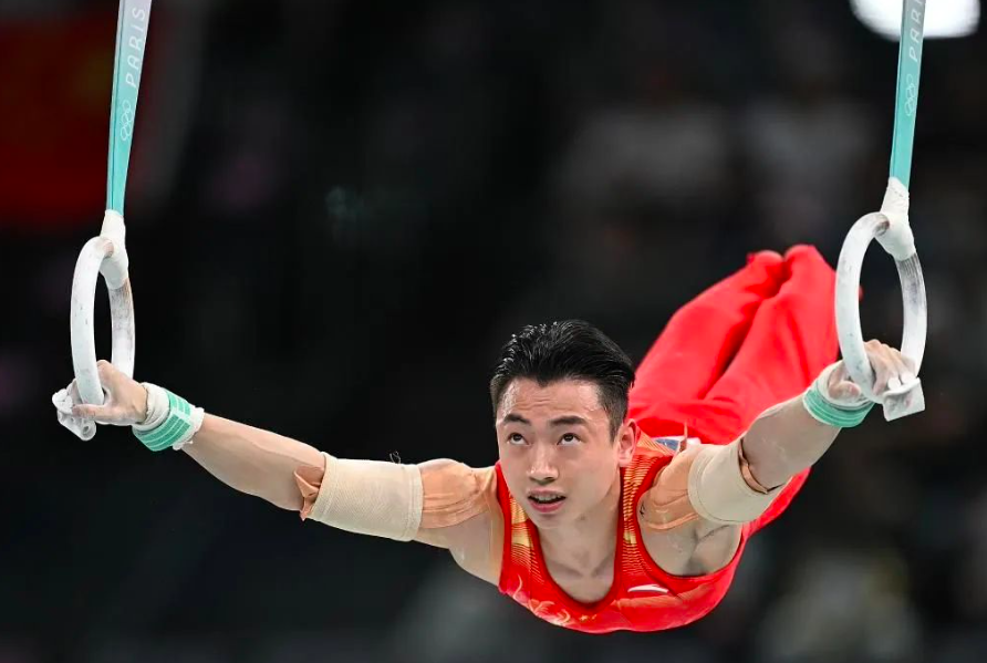 中国运动员在比赛中表现出色,成功晋级 中国运动员在比赛中表现出色,成功晋级