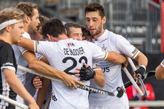 开云体育官方网站-欧洲预选赛中球员战术配合默契