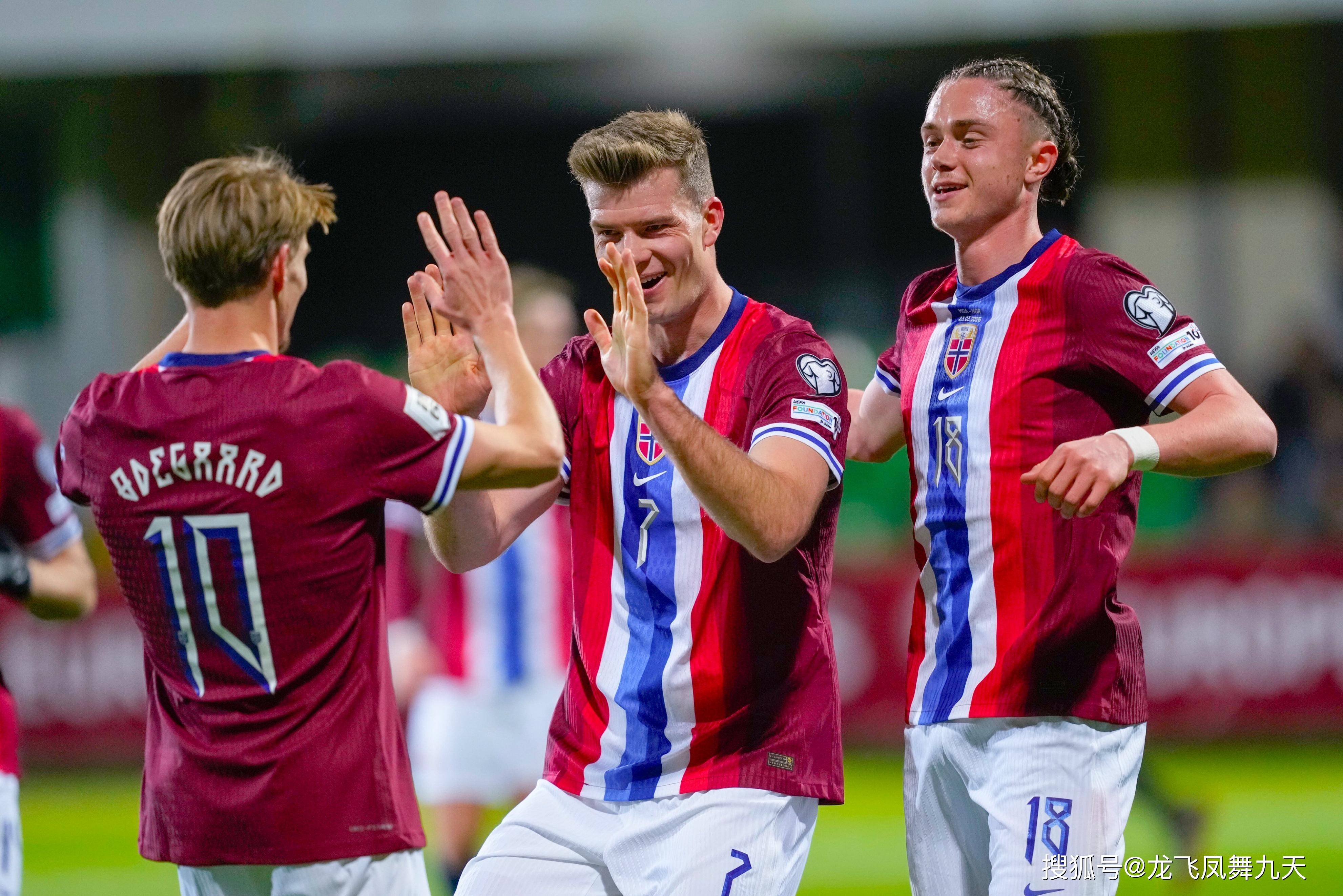 欧国联比赛：挪威队逆袭英格兰，晋级半决赛