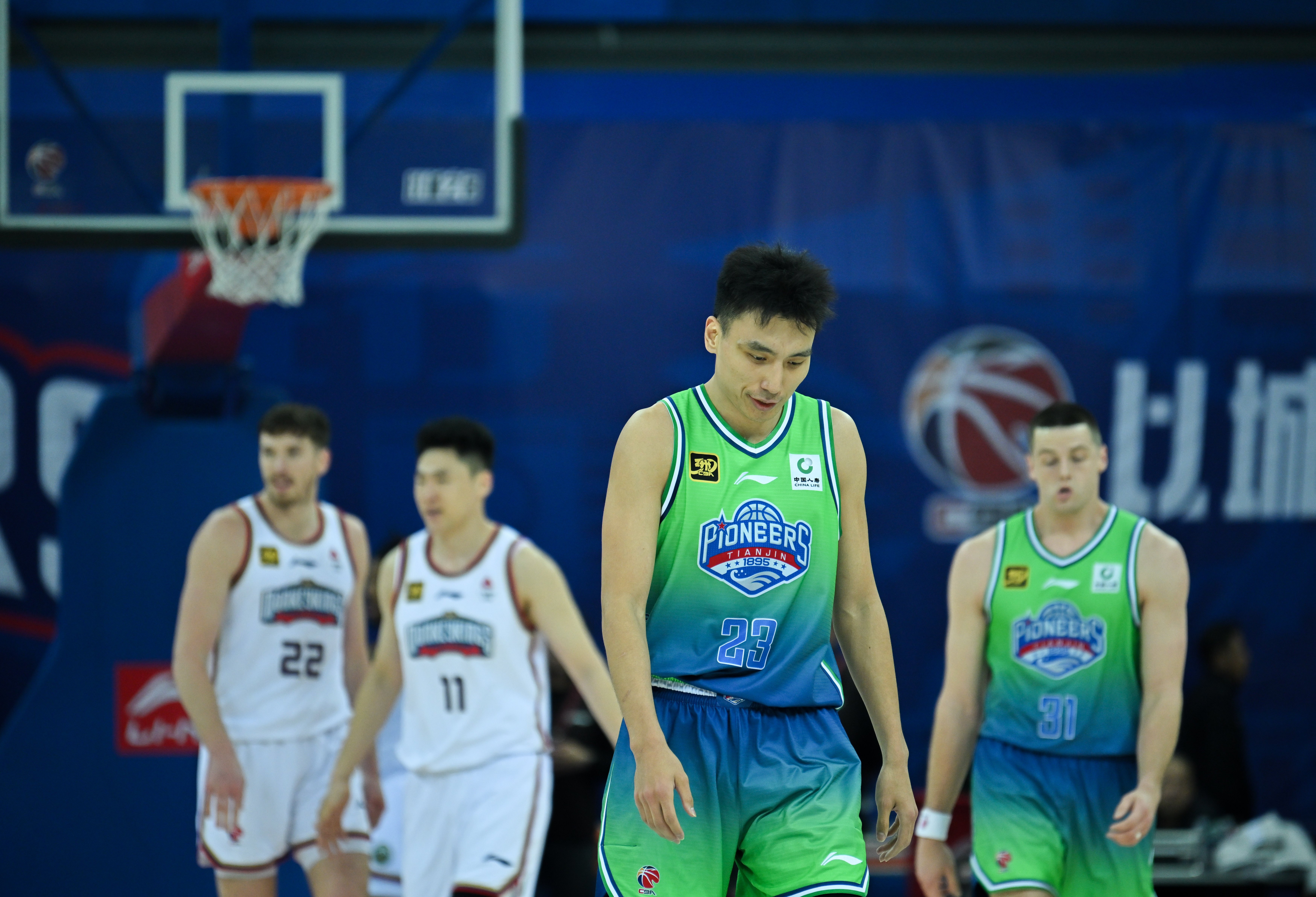 开云体育官方网站-江苏男篮客场力挽狂澜，惊险获胜