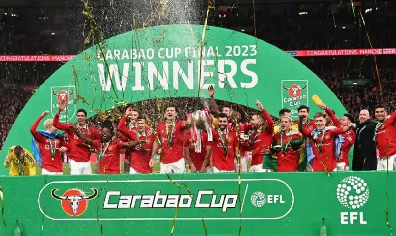 开云体育官网-曼联大获全胜，索帅领军晋级