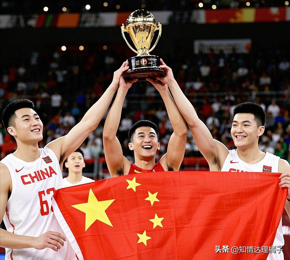 开云下载-国内篮球盛事掀起热潮，球员们冠军热火奋战的简单介绍