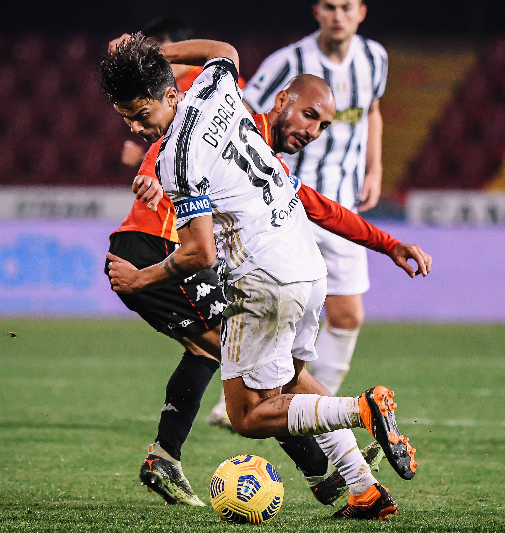 贝内文托客场大捷，赶上积分榜前的简单介绍