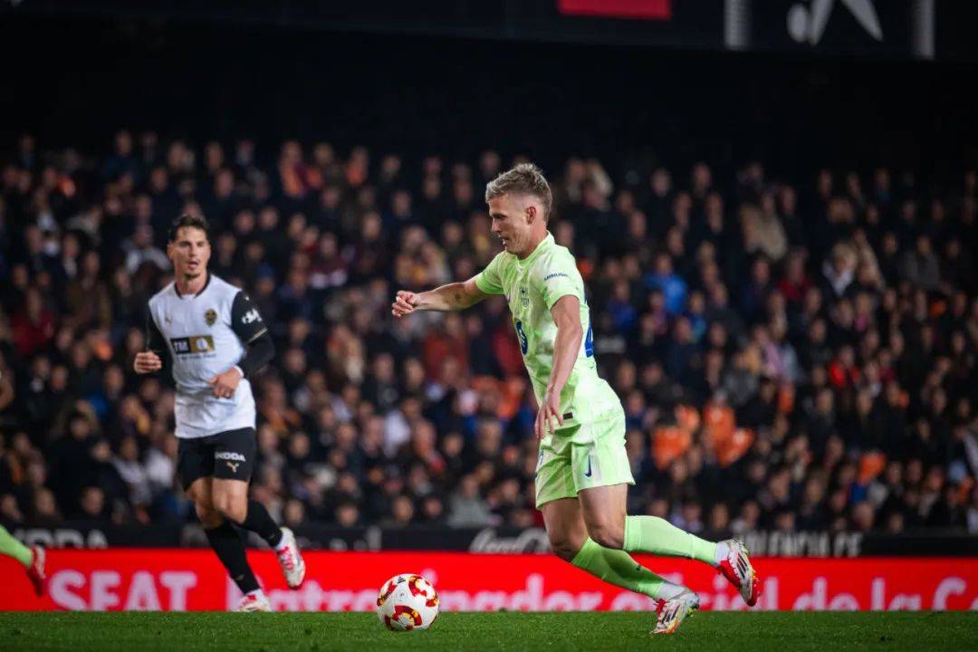 开云体育中国-皇家社会主场不敌瓦伦西亚，遭遇连败的简单介绍