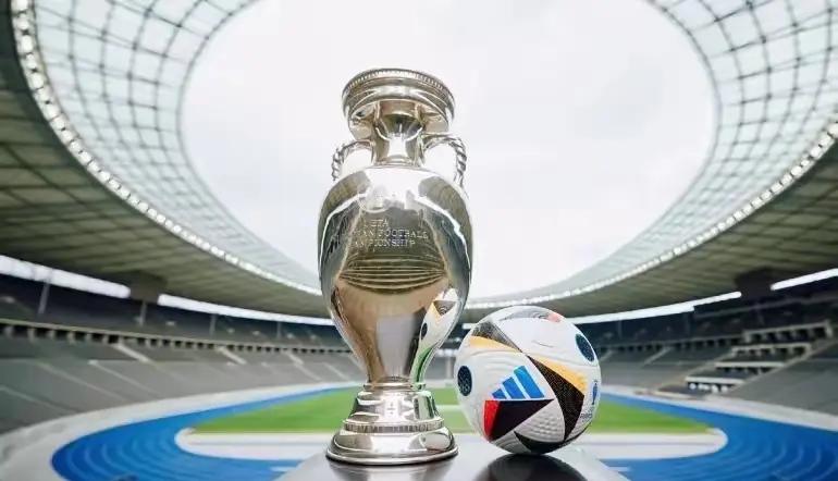 开云体育官方网站-关于欧洲杯赛事风云激荡场上火爆开战的信息