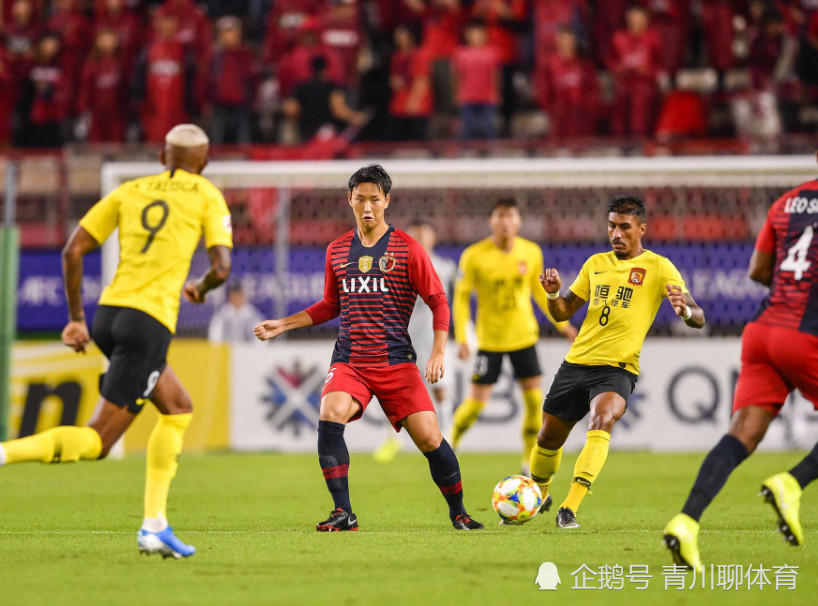 羽毛球赛事中恒大战胜对手成功晋级