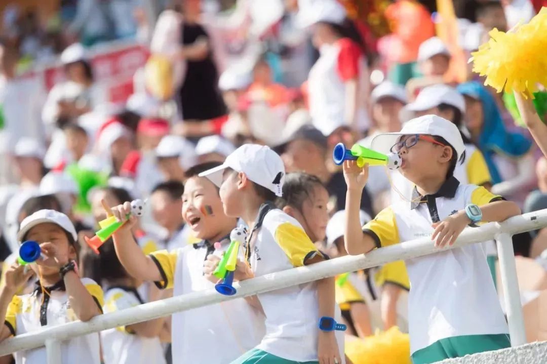 恒大迎来一场悬殊的棒球对决的简单介绍