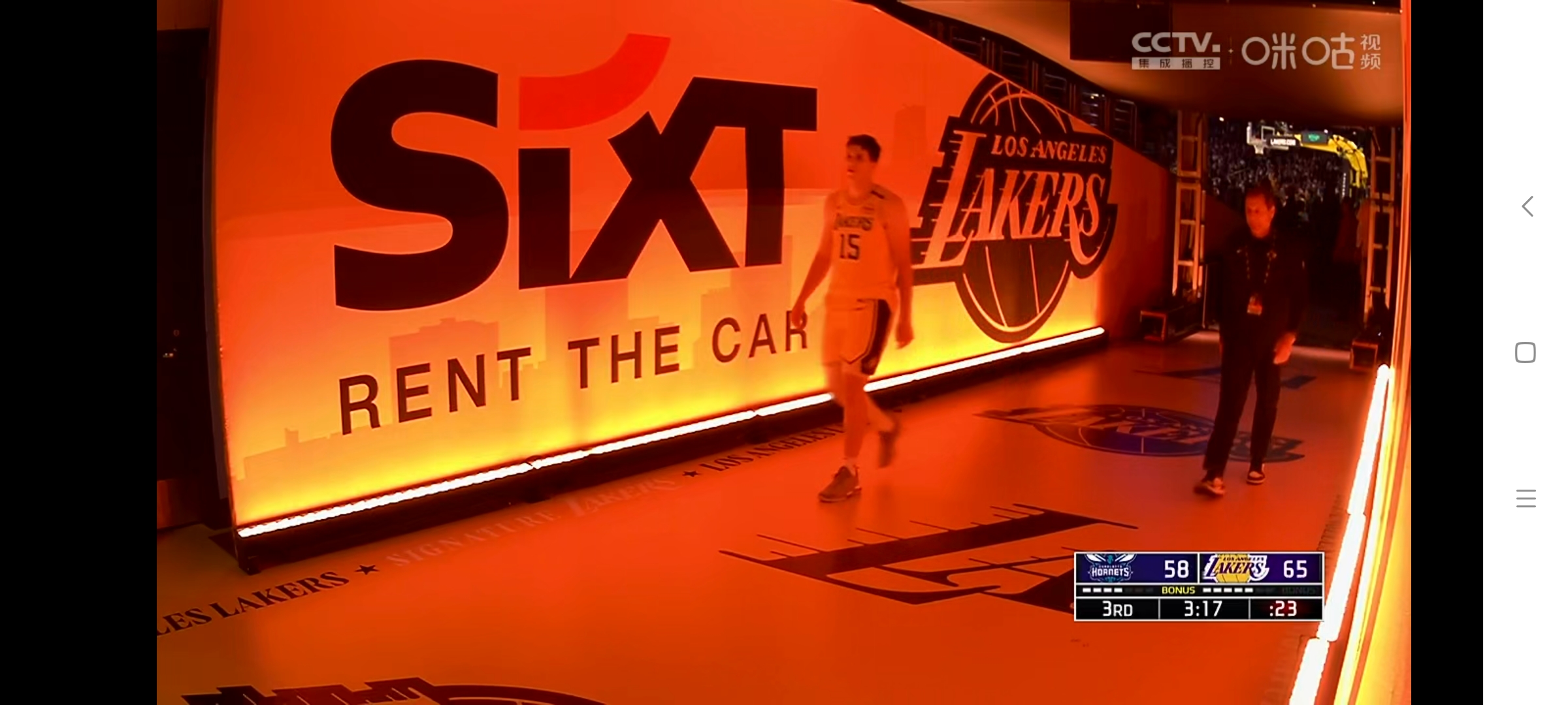 湖人在香港伤退引热议的简单介绍