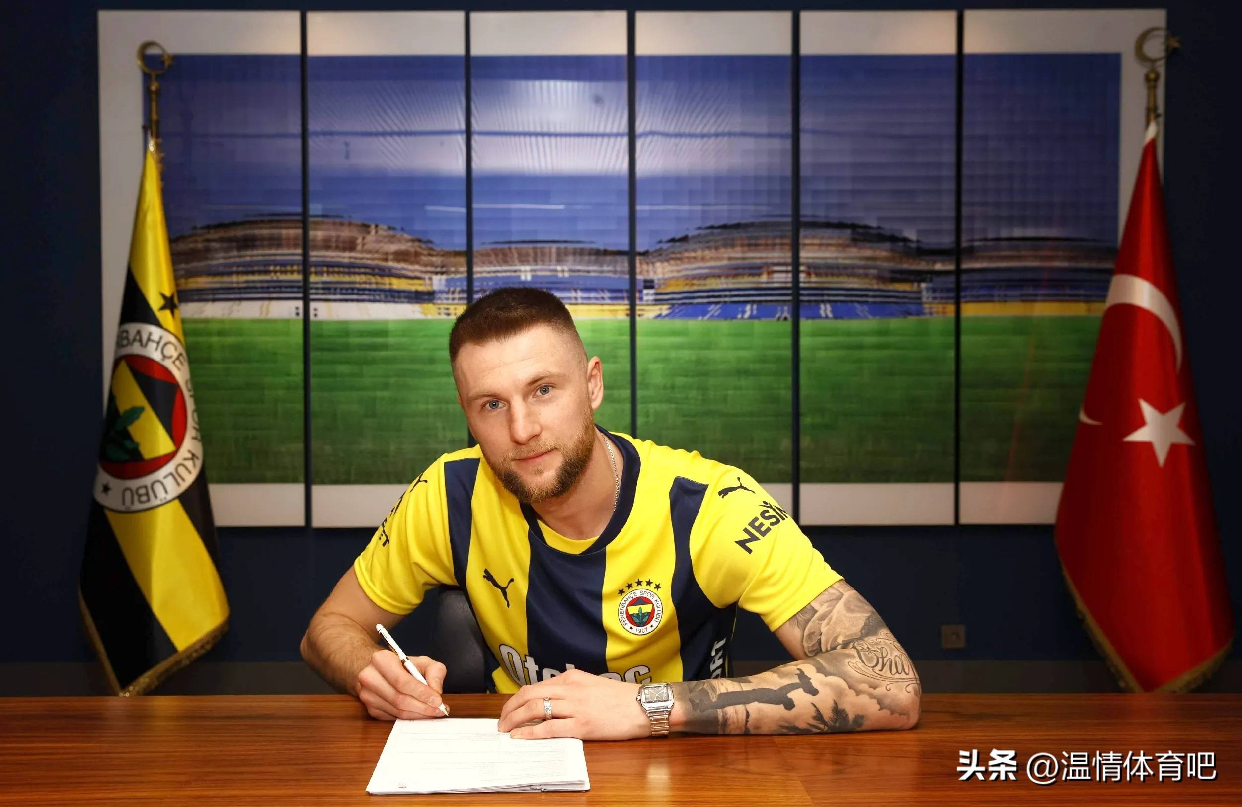 意甲球队引援行动密集，球员转会谣言四起的简单介绍