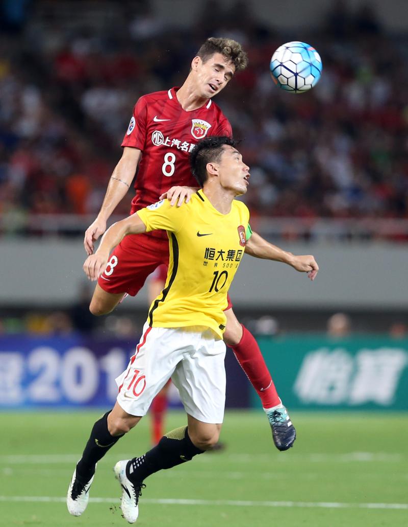 包含广州恒大主场获胜,登顶积分榜,表现优异的词条 包含广州恒大主场获胜,登顶积分榜,表现优异的词条