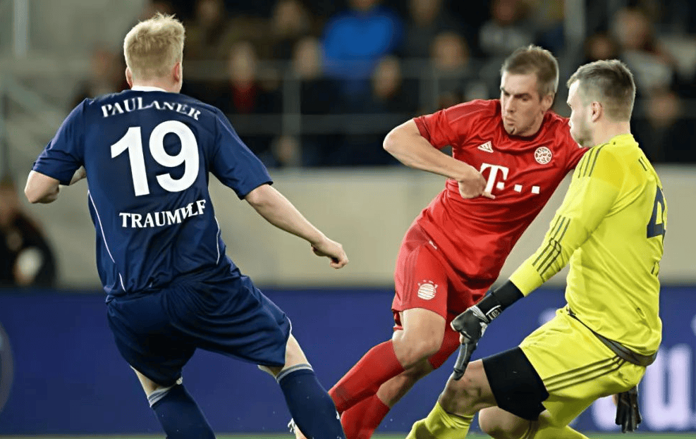 柏林赫塔迎来三连胜，全队士气高涨