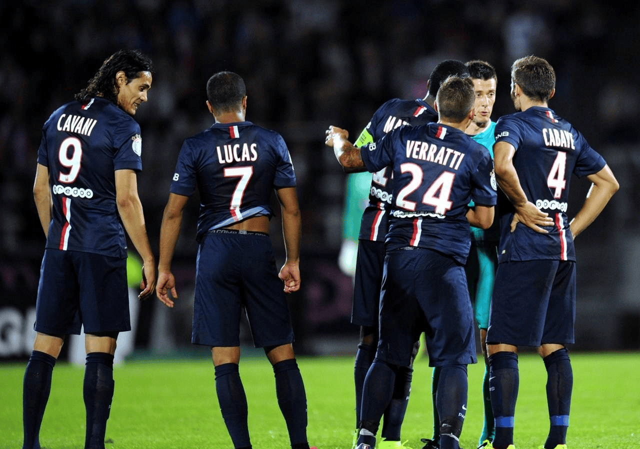 马赛宣布新援加盟，期待带领球队取得胜利的简单介绍