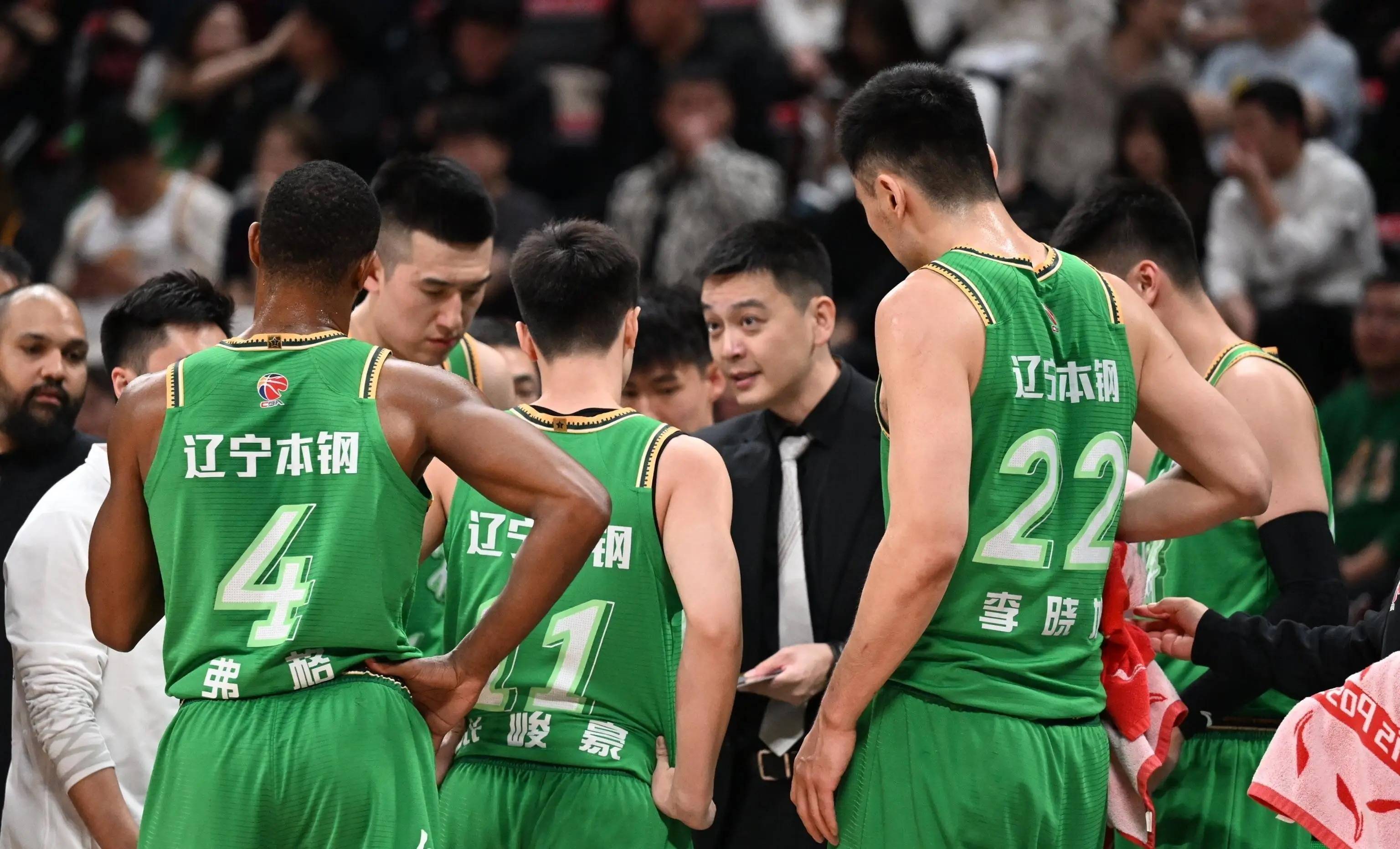 开云体育app-山东队遭遇辽宁队强势反击，胜负悬念引人注目