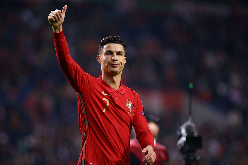 俄罗斯队在决赛中夺得意外胜利 俄罗斯队在决赛中夺得意外胜利